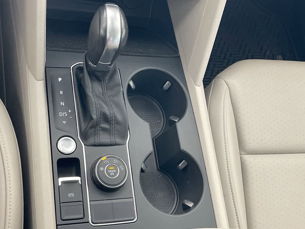 Thumbnail: 2019 Volkswagen Atlas - 19