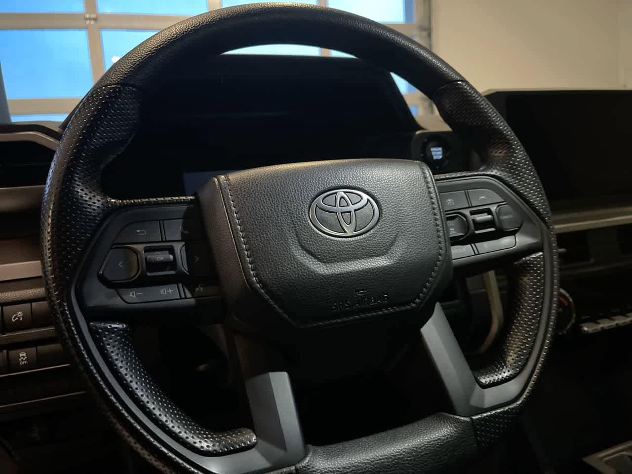 Thumbnail: 2024 Toyota Tacoma - 14