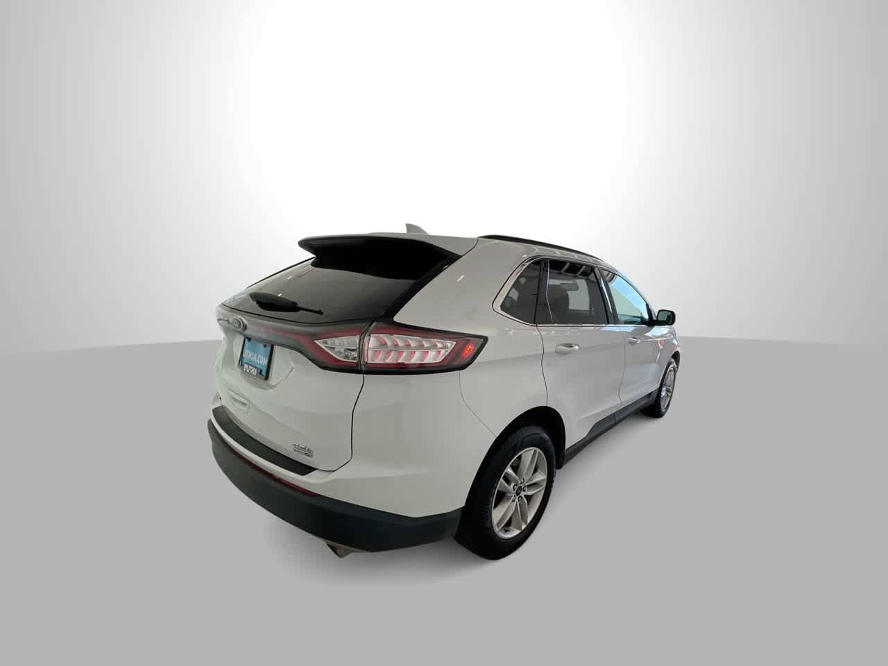 Thumbnail: 2017 Ford Edge - 8