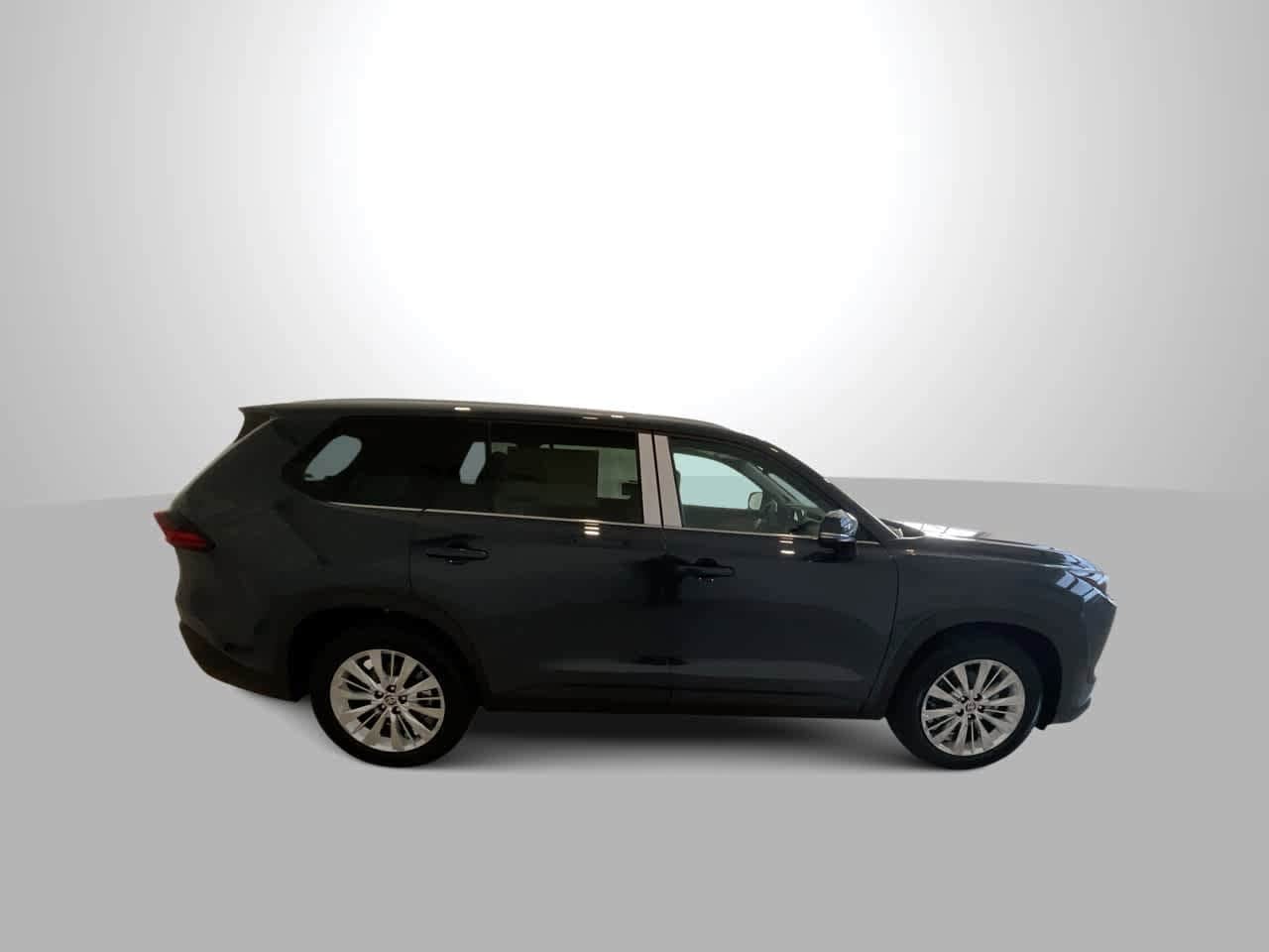 Thumbnail: 2026 Toyota Grand Highlander - 9