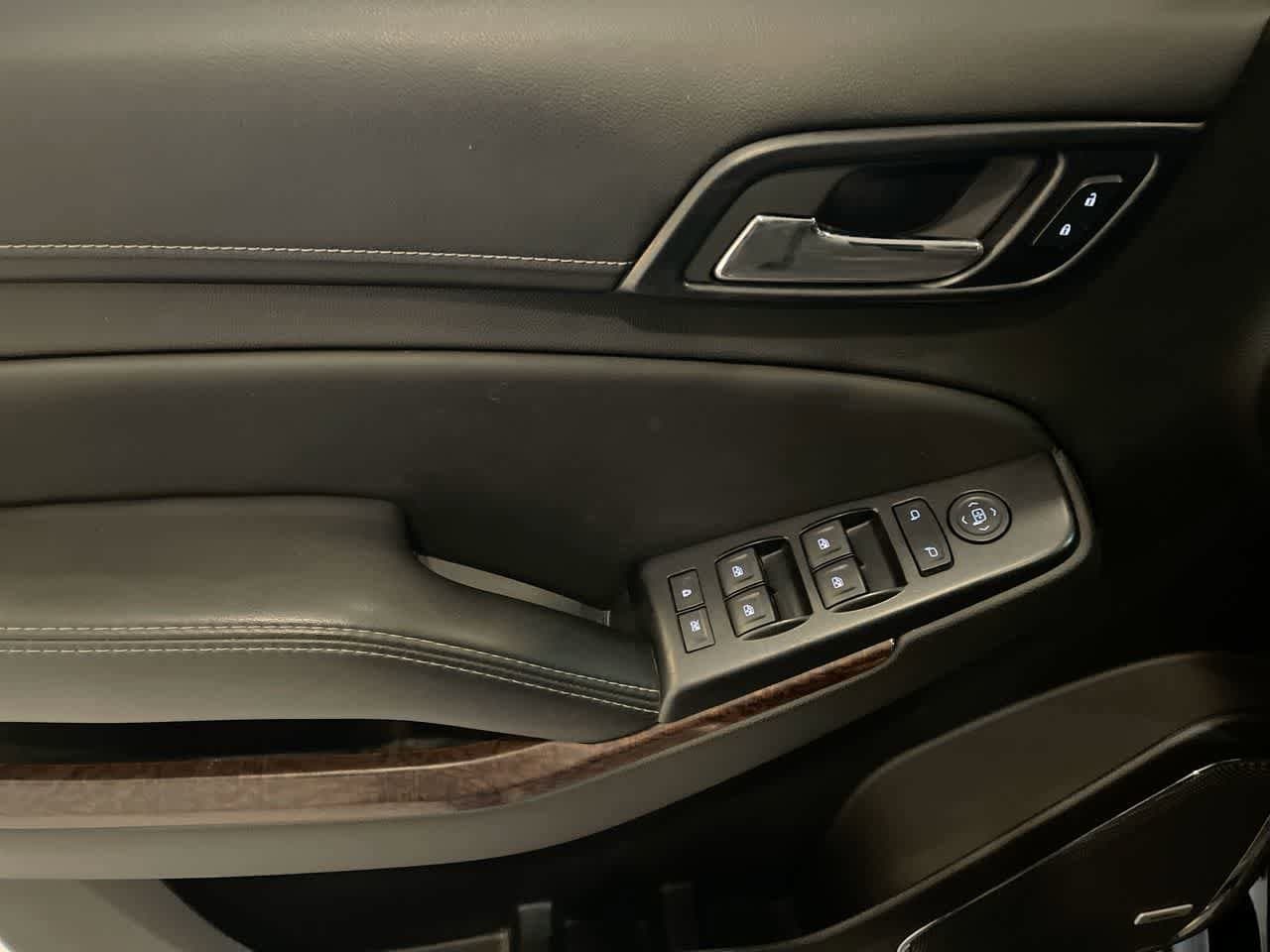 Thumbnail: 2017 GMC Yukon - 13