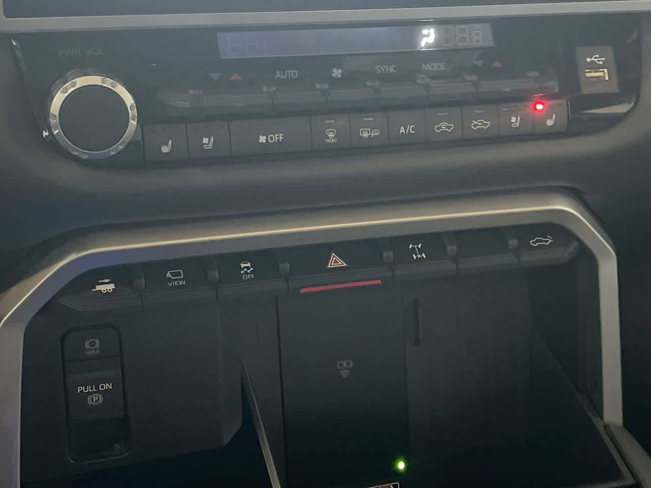 Thumbnail: 2025 Toyota Tundra - 19