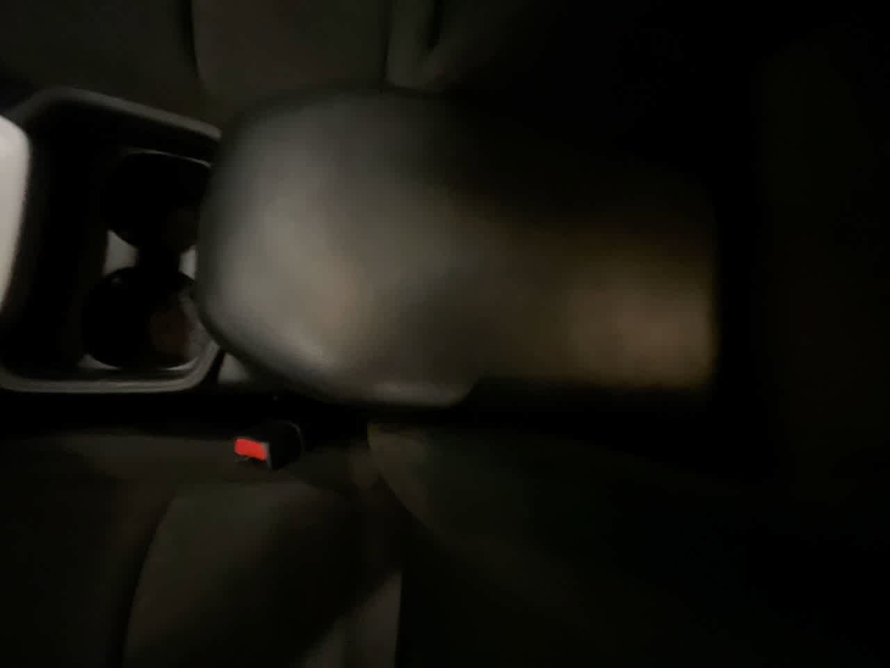 Thumbnail: 2021 Toyota RAV4 - 21