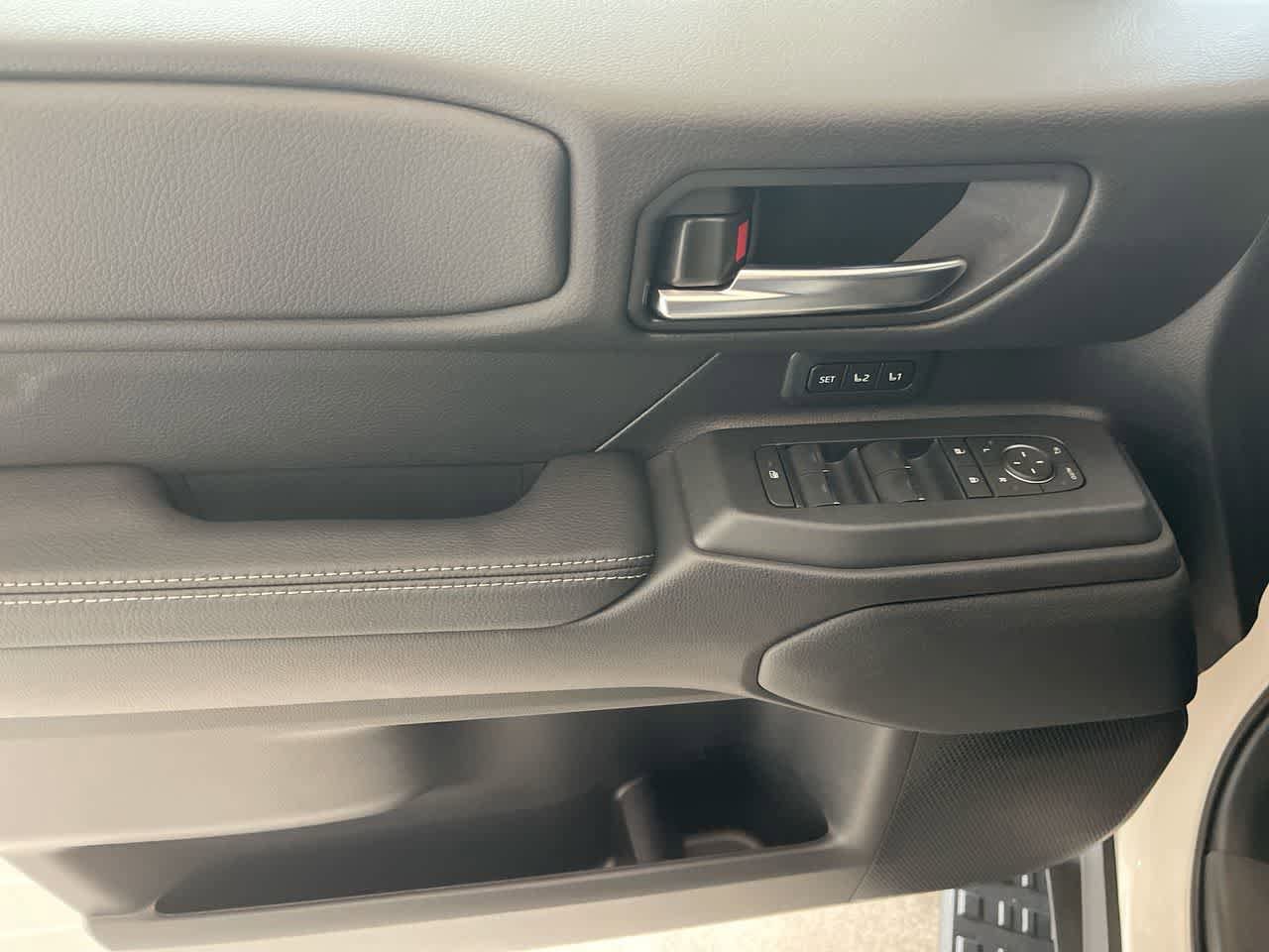 Thumbnail: 2026 Toyota Land Cruiser - 13