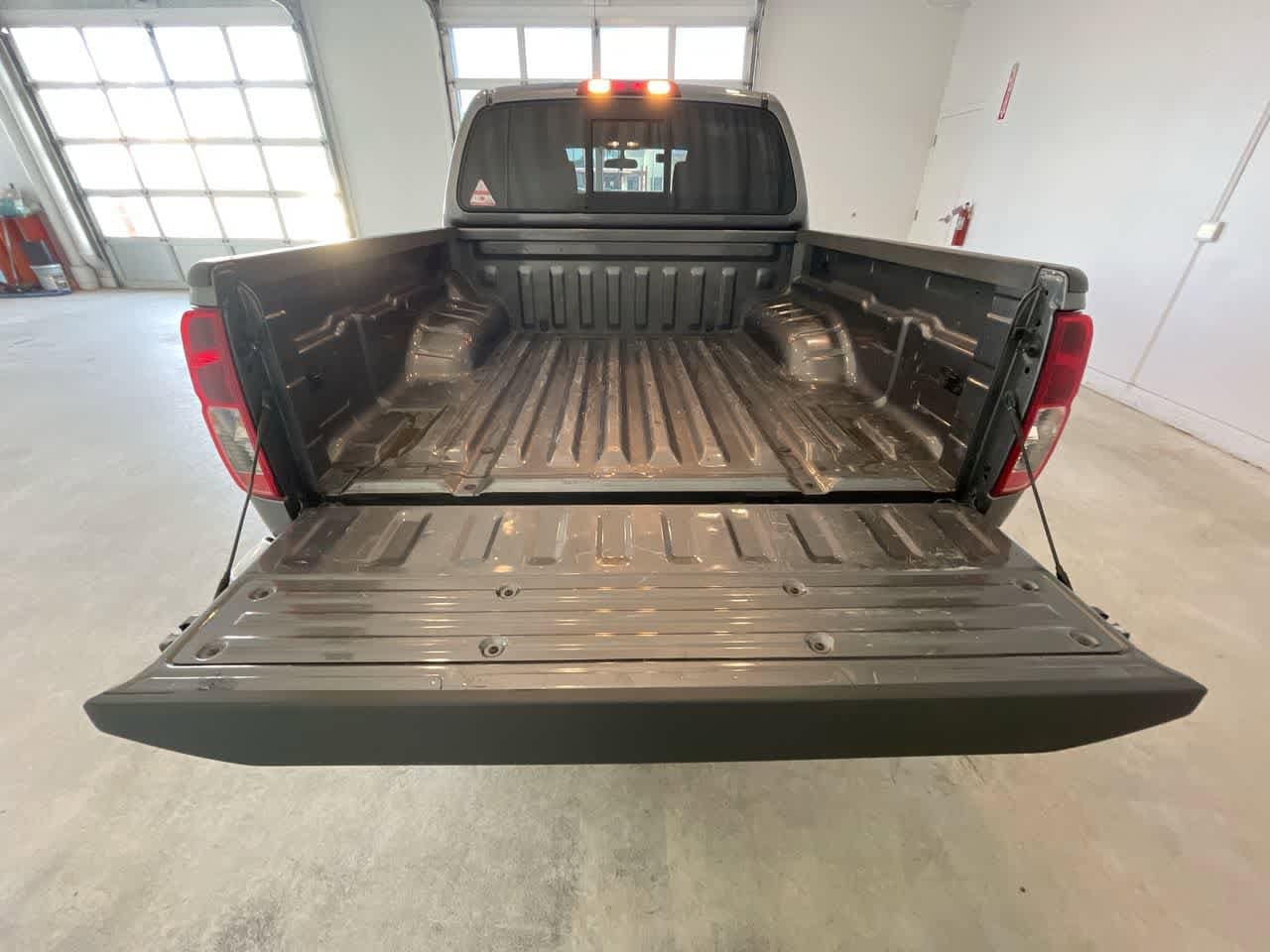 Thumbnail: 2021 Nissan Frontier - 22