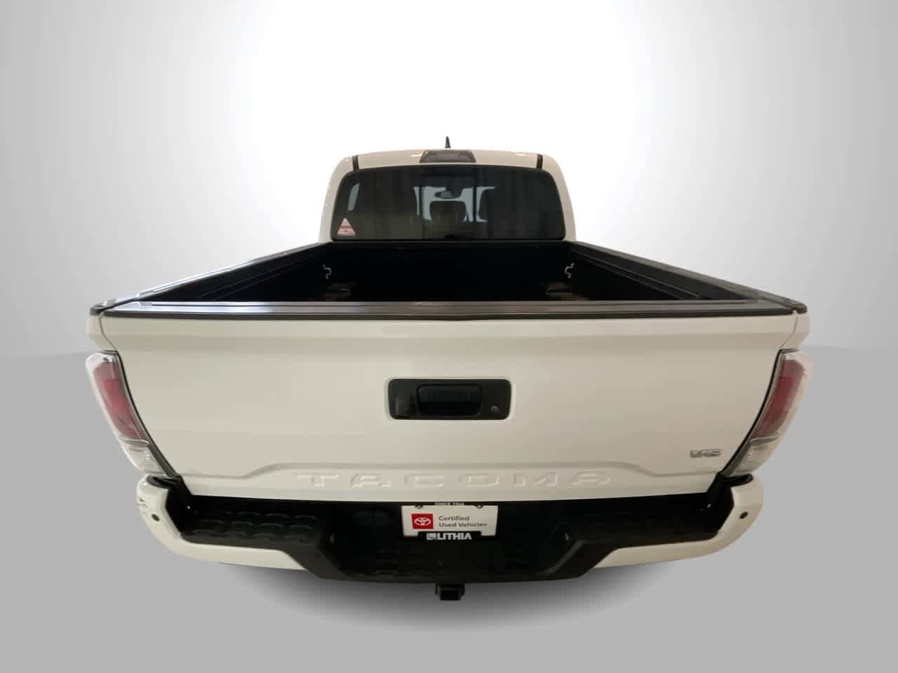 Thumbnail: 2021 Toyota Tacoma - 7