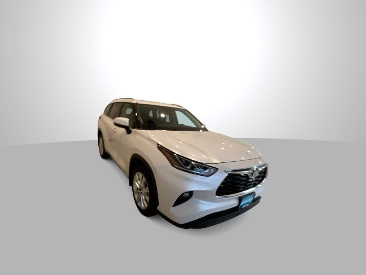 Thumbnail: 2026 Toyota Highlander - 2