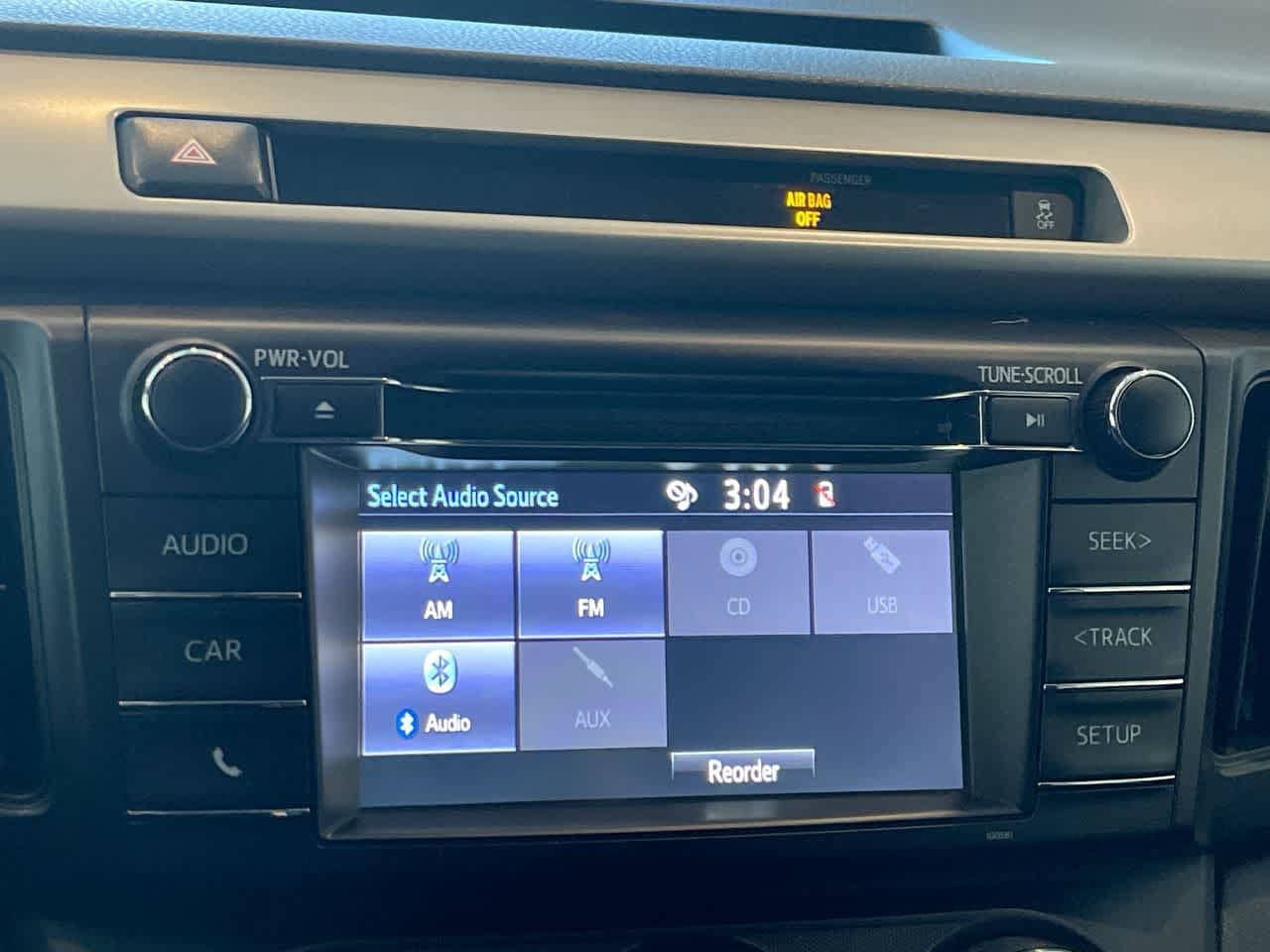 Thumbnail: 2016 Toyota RAV4 - 16