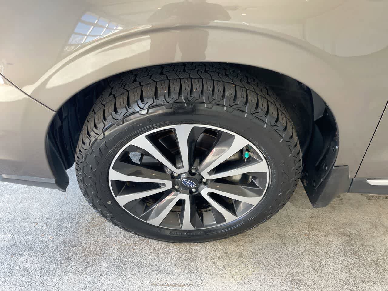 Thumbnail: 2017 Subaru Forester - 10