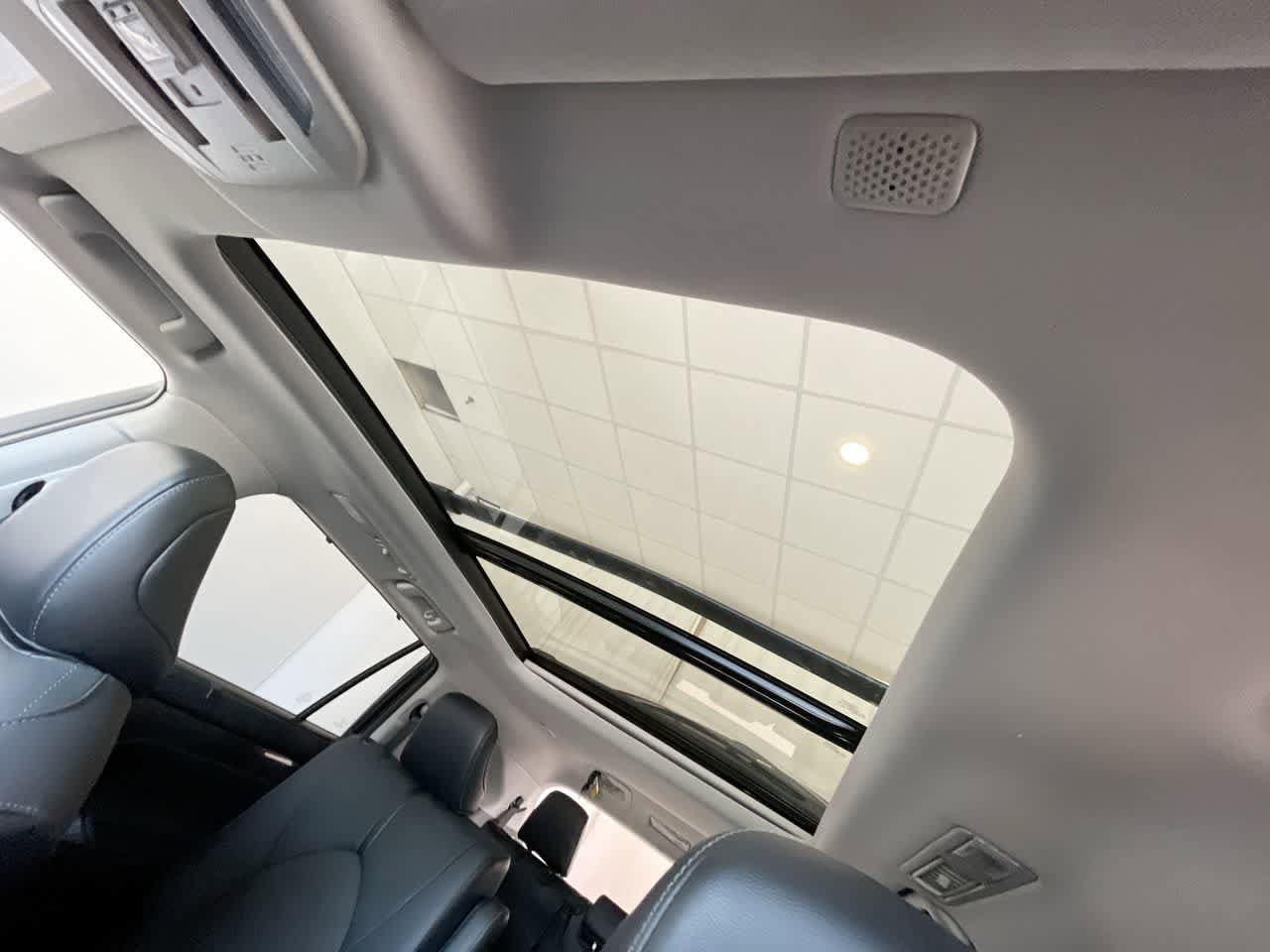 Thumbnail: 2021 Toyota Highlander - 22