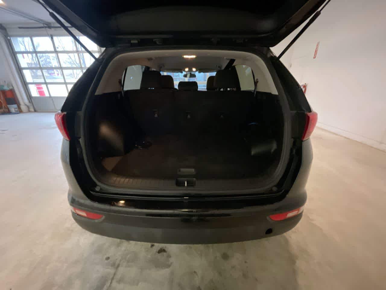 Thumbnail: 2017 Kia Sportage - 22