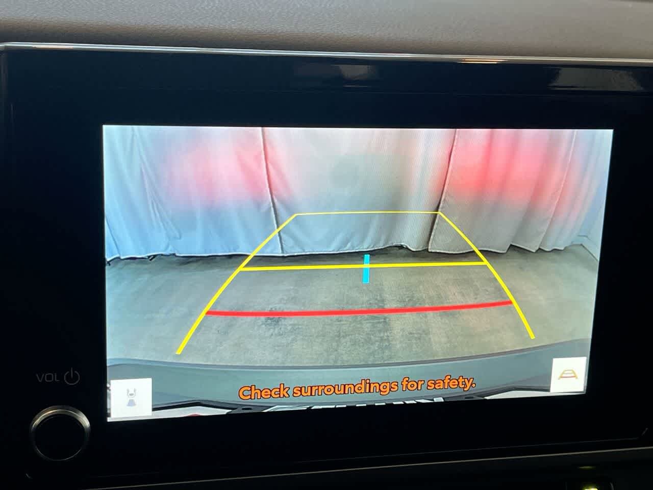 Thumbnail: 2025 Toyota Camry - 17