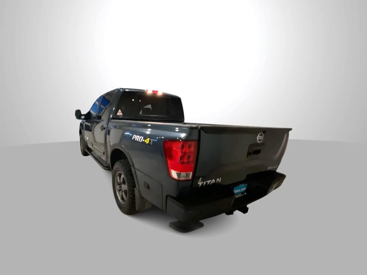 Thumbnail: 2014 Nissan Titan - 6