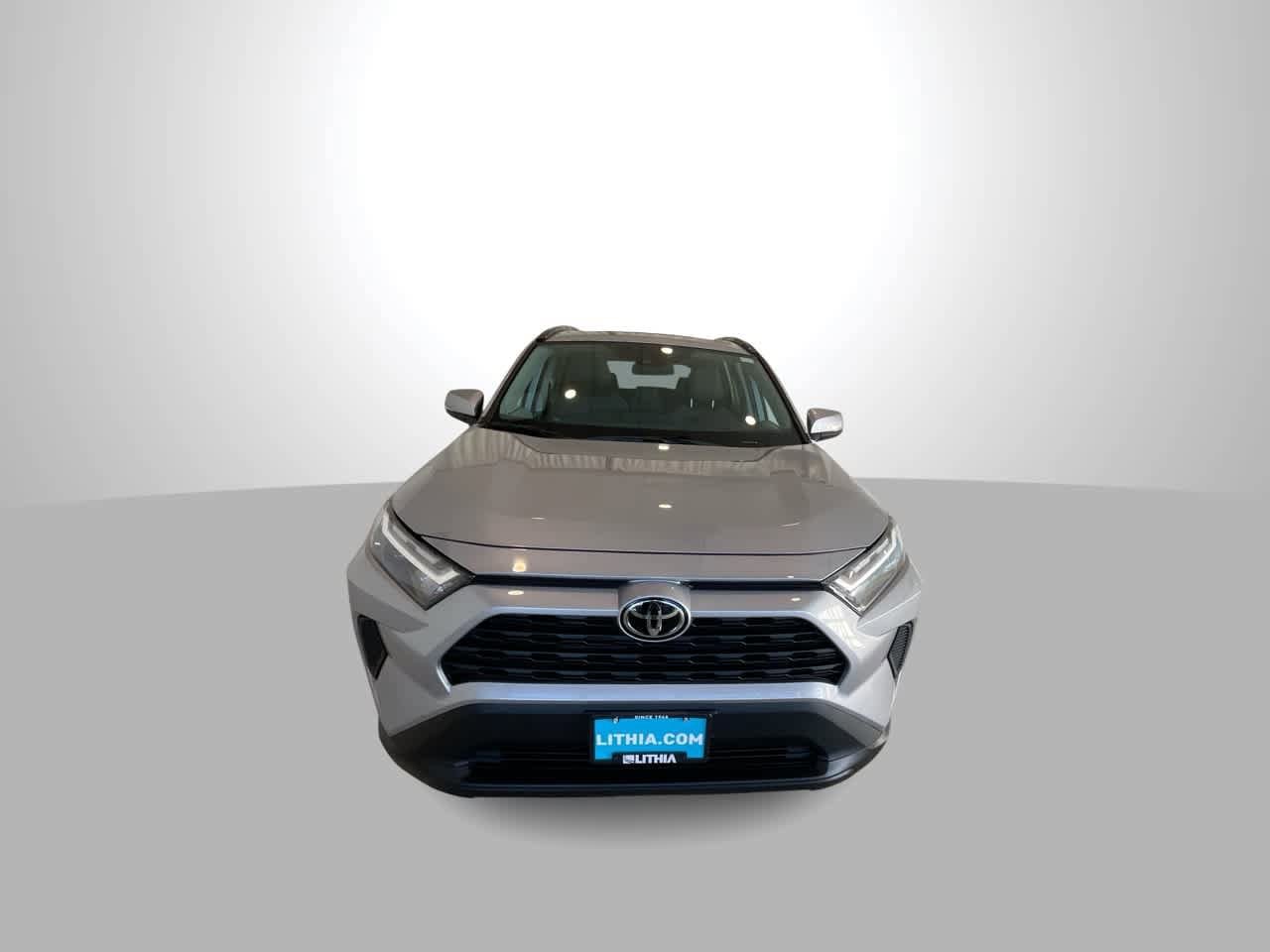 Thumbnail: 2025 Toyota RAV4 - 3