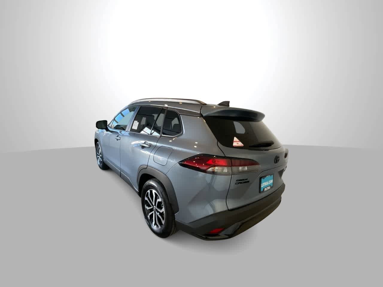 Thumbnail: 2026 Toyota Corolla Cross - 6