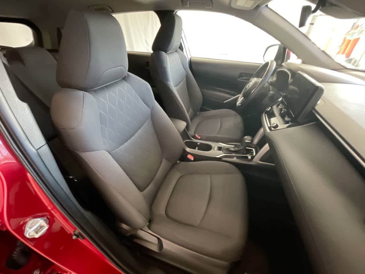 Thumbnail: 2023 Toyota Corolla Cross - 24