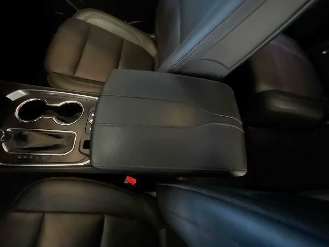 Thumbnail: 2023 Chevrolet Traverse - 21