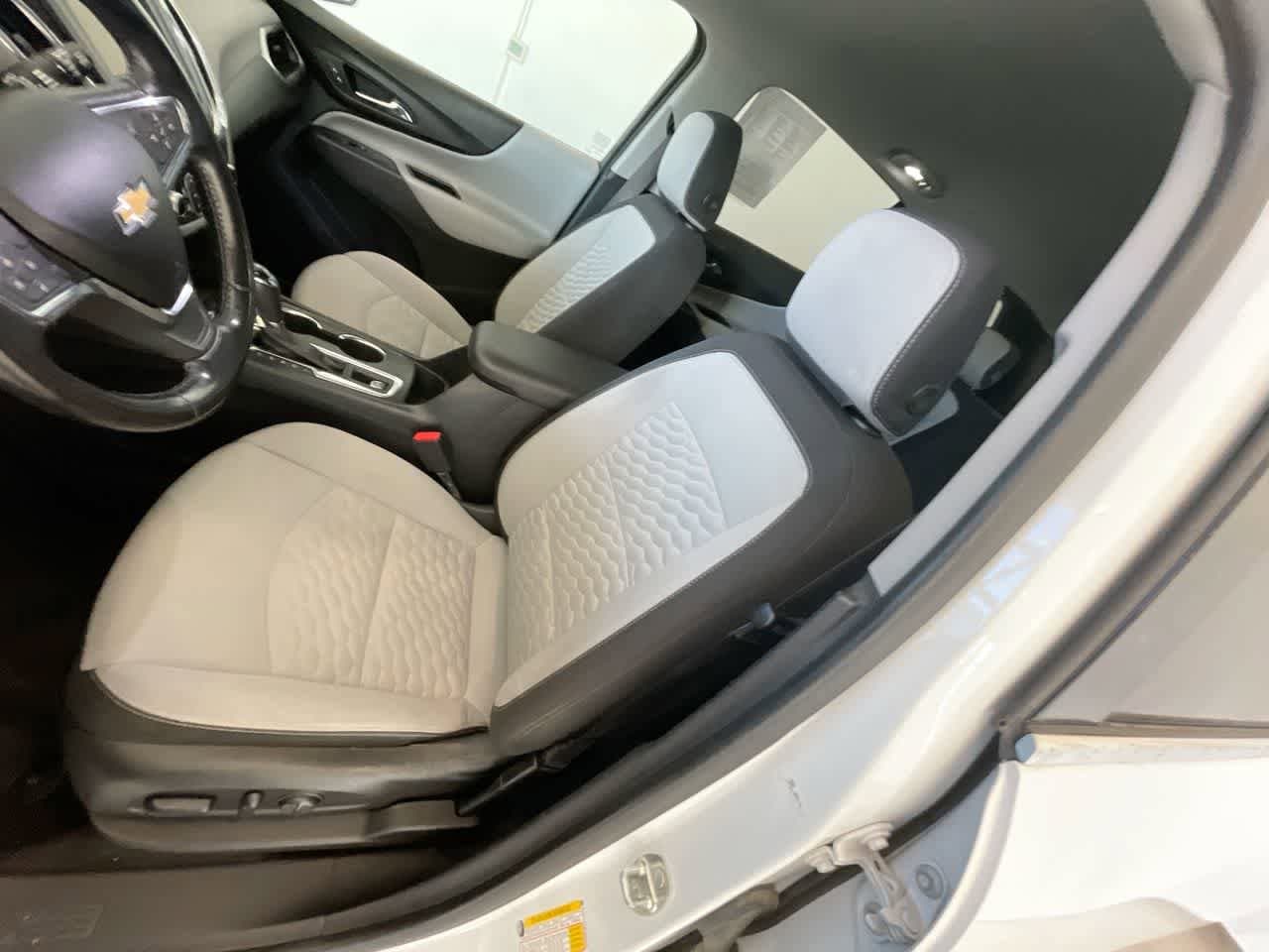 Thumbnail: 2019 Chevrolet Equinox - 11