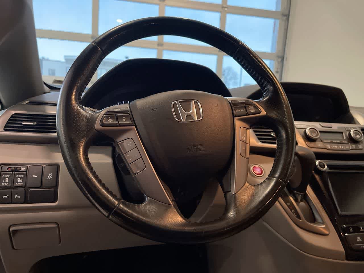 Thumbnail: 2016 Honda Odyssey - 14