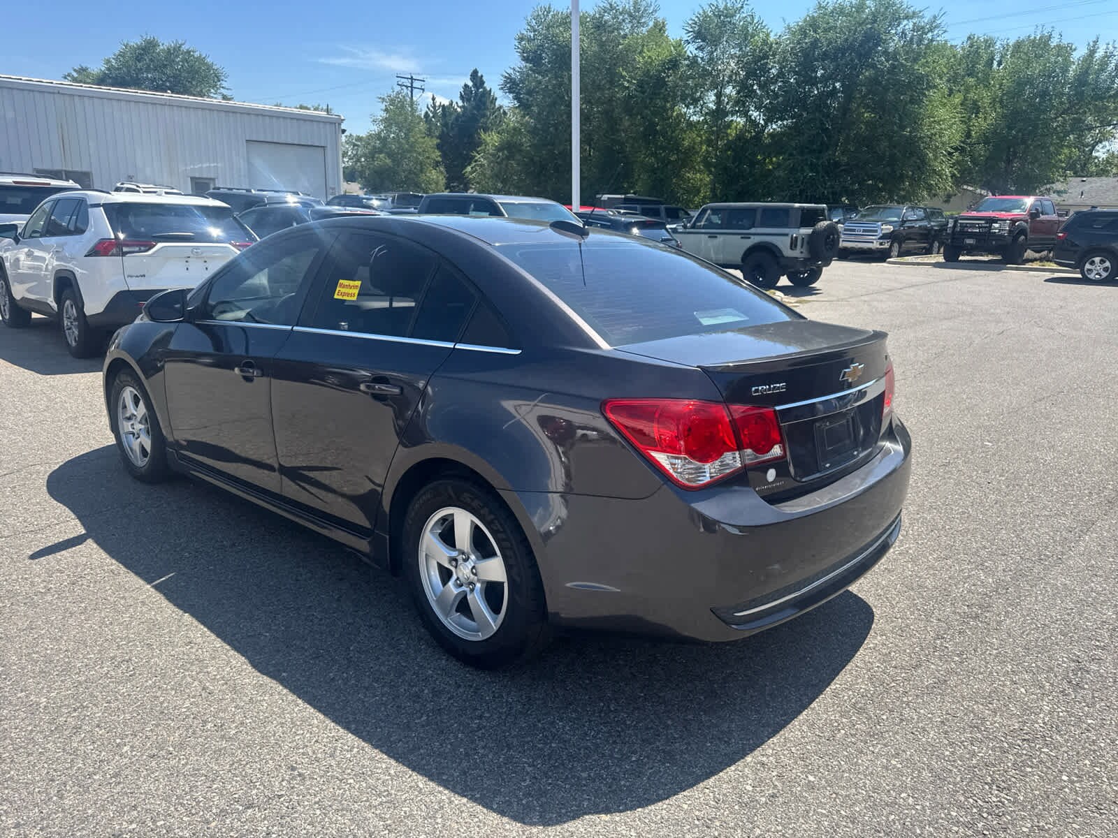 Thumbnail: 2016 Chevrolet Cruze - 20