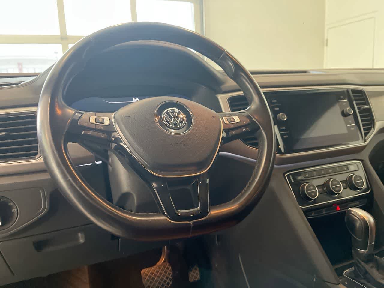 Thumbnail: 2018 Volkswagen Atlas - 14