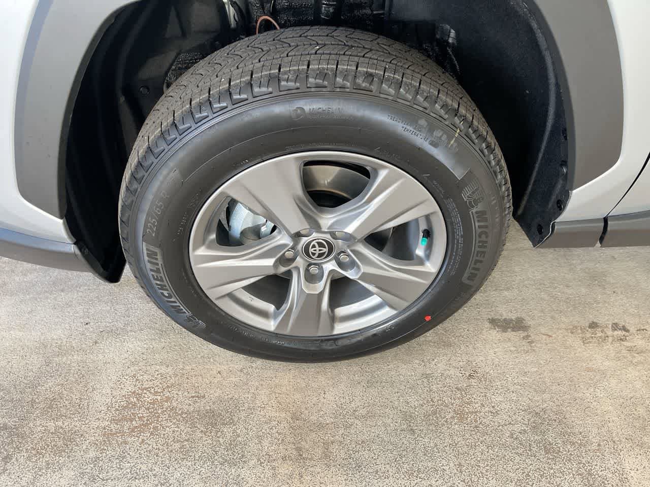 Thumbnail: 2025 Toyota RAV4 - 10