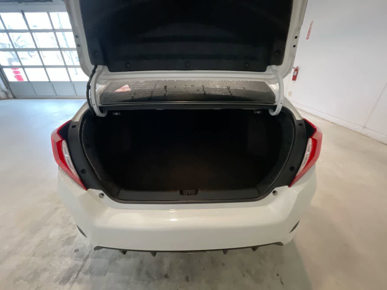 Thumbnail: 2021 Honda Civic - 23