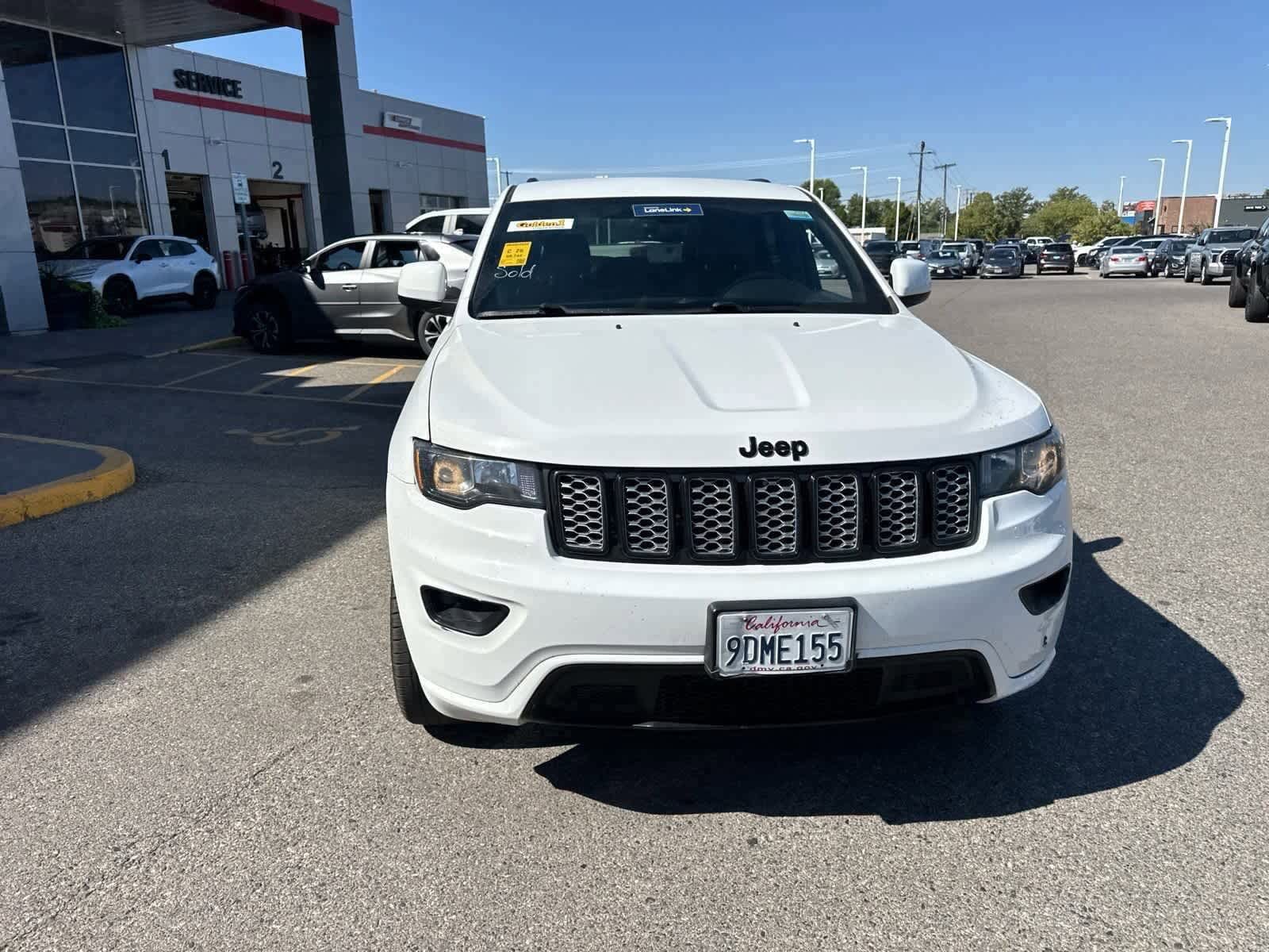 Thumbnail: 2018 Jeep Grand Cherokee - 5