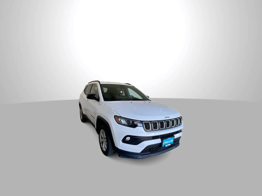 Used 2024 Jeep Compass Latitude Sport Utility