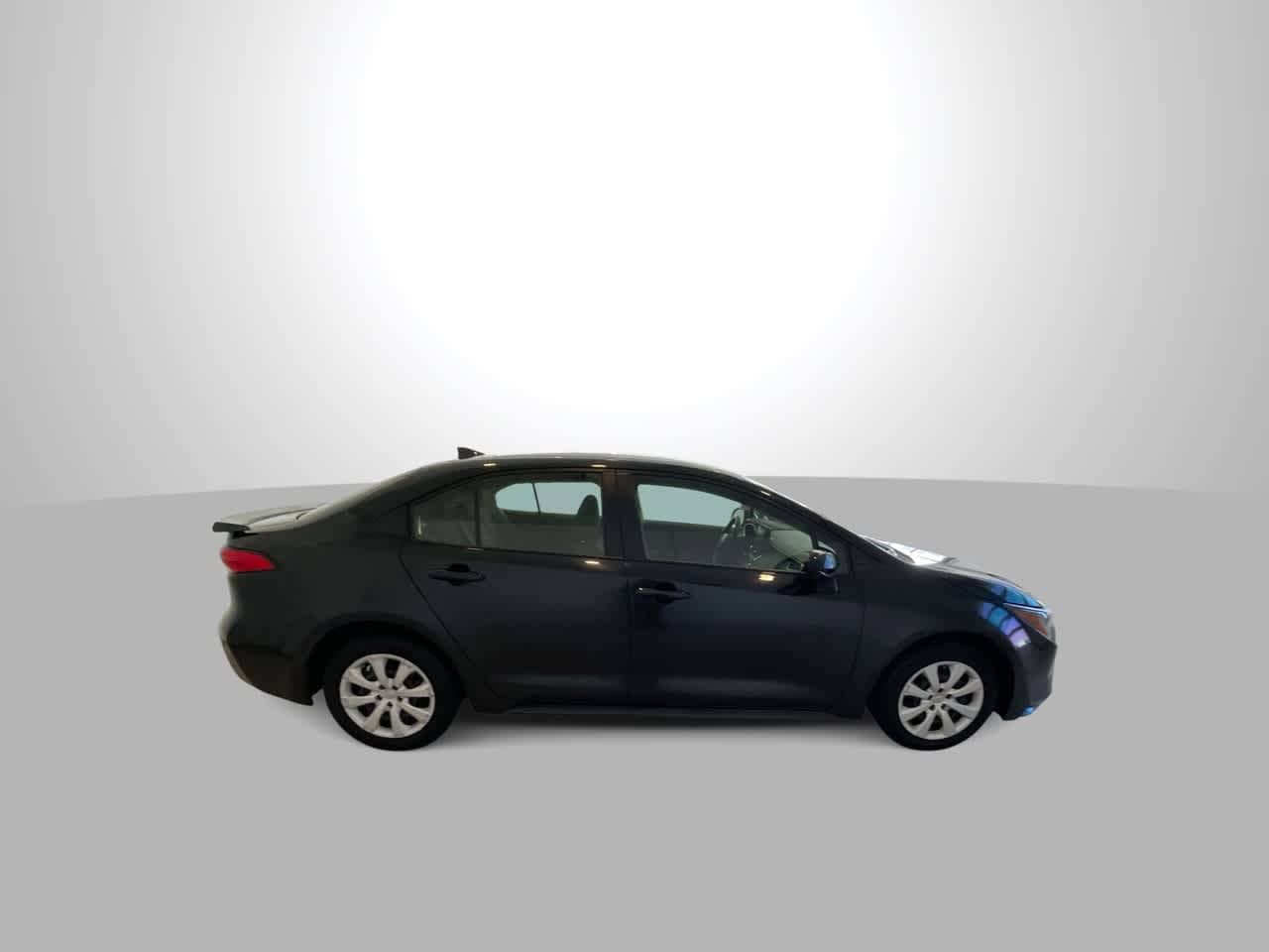 Thumbnail: 2022 Toyota Corolla - 9