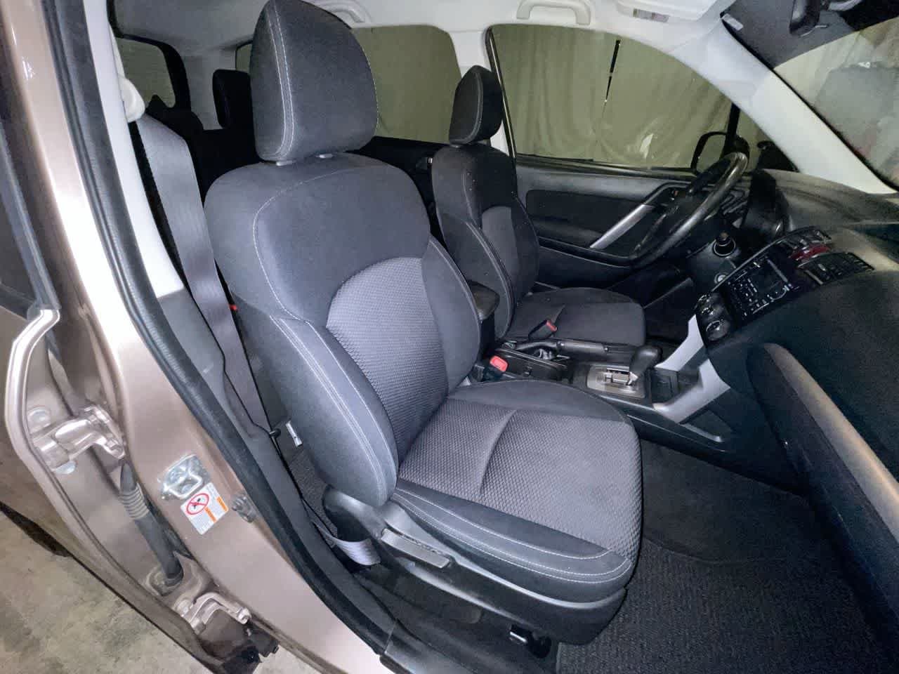 Thumbnail: 2015 Subaru Forester - 23