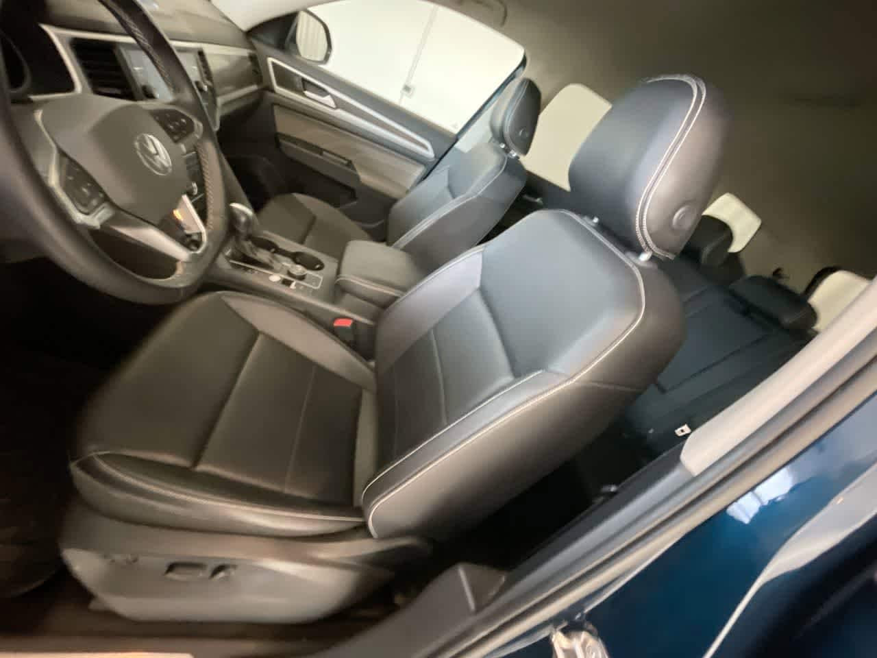 Thumbnail: 2021 Volkswagen Atlas - 11