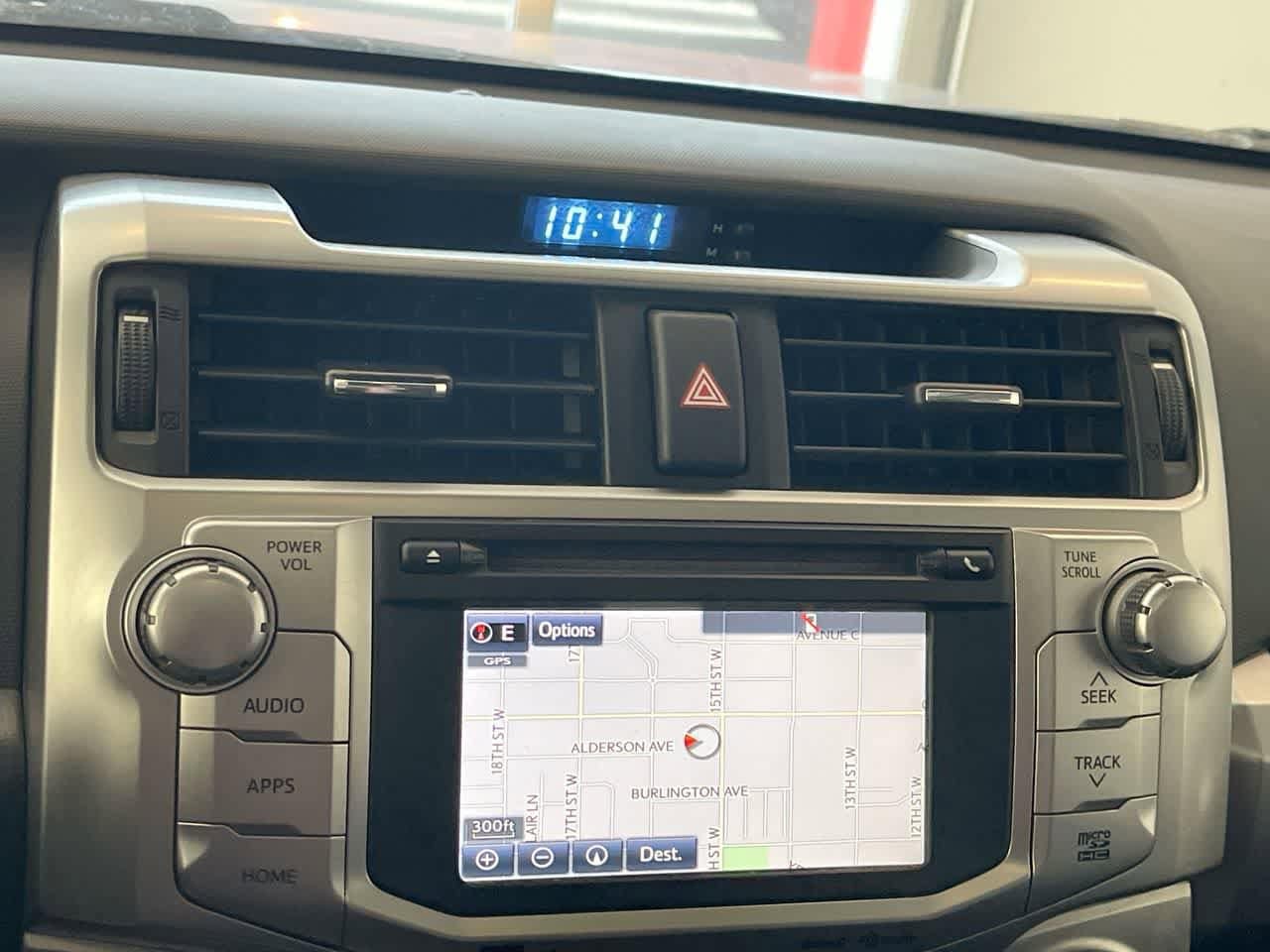 Thumbnail: 2017 Toyota 4Runner - 18