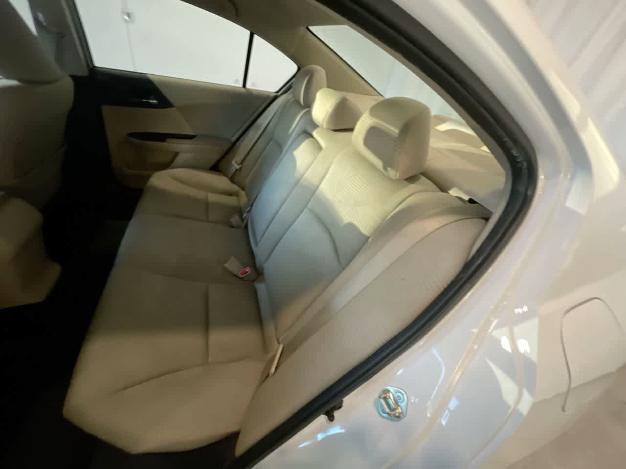 Thumbnail: 2016 Honda Accord - 21