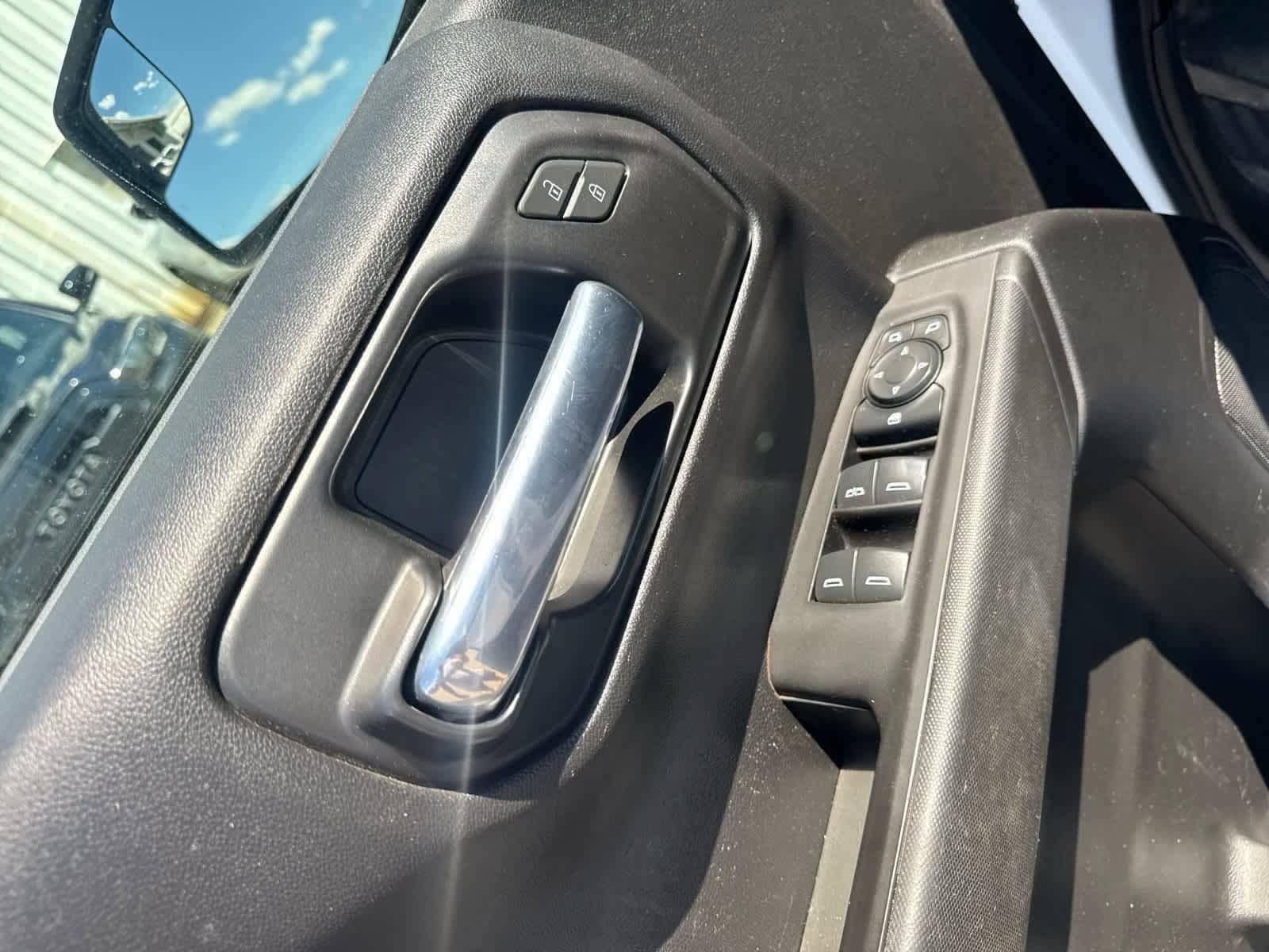 Thumbnail: 2021 Chevrolet Silverado 1500 - 22