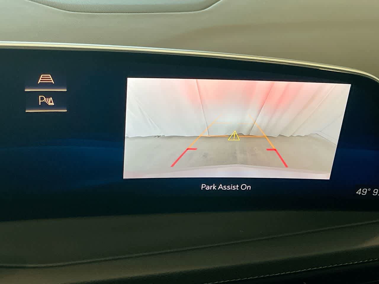 Thumbnail: 2024 Cadillac XT4 - 17