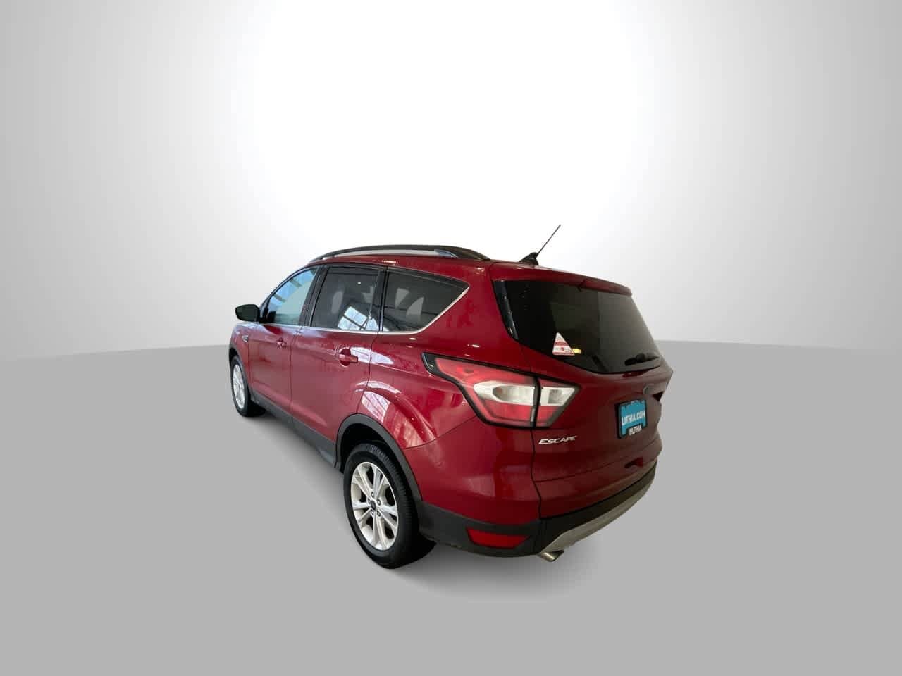 Thumbnail: 2018 Ford Escape - 6