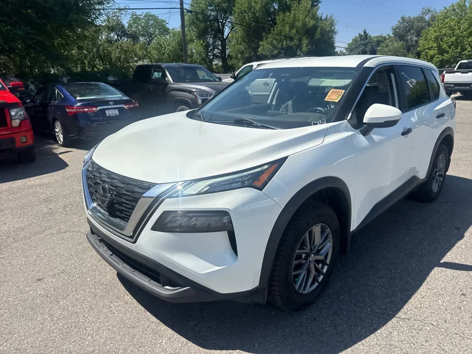 Thumbnail: 2021 Nissan Rogue - 3