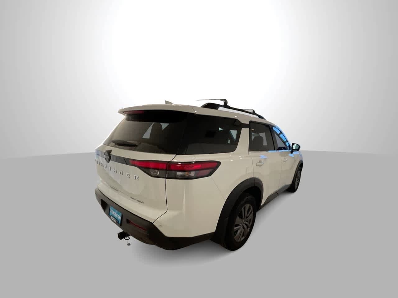 Thumbnail: 2022 Nissan Pathfinder - 8