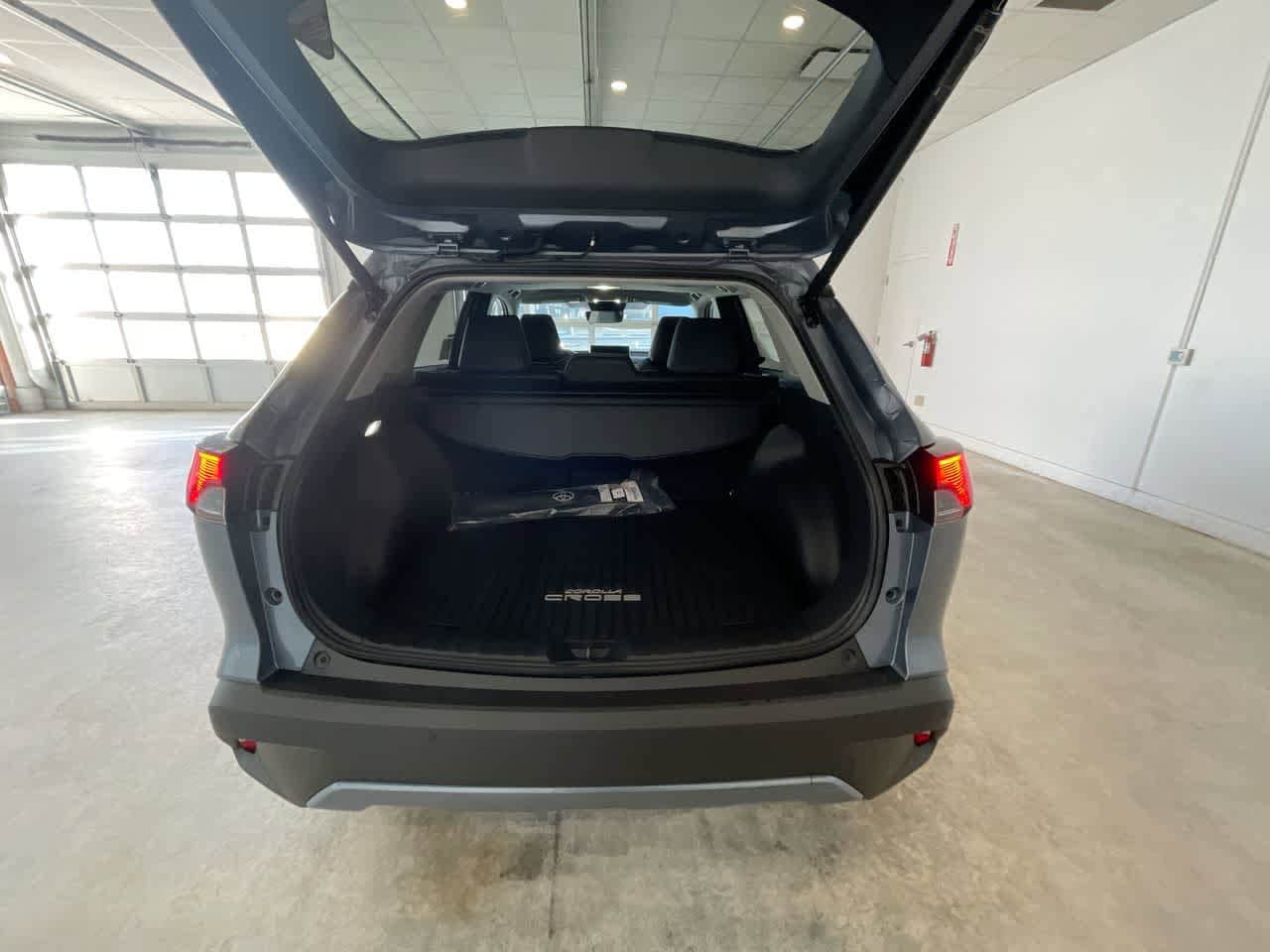 Thumbnail: 2026 Toyota Corolla Cross - 24