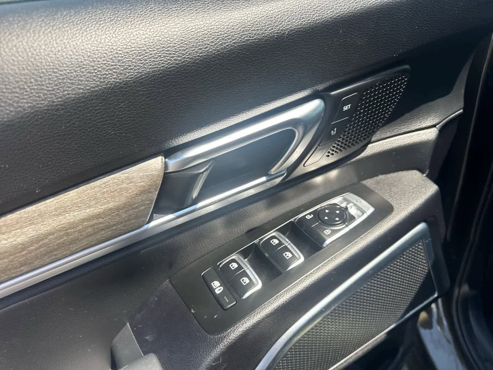 Thumbnail: 2021 Kia Telluride - 28