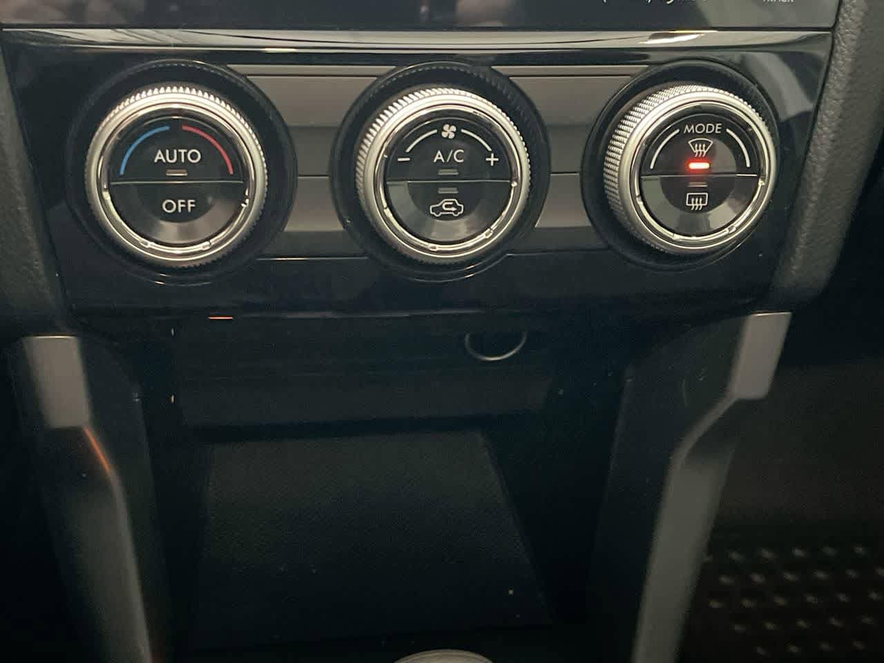 Thumbnail: 2018 Subaru Forester - 19