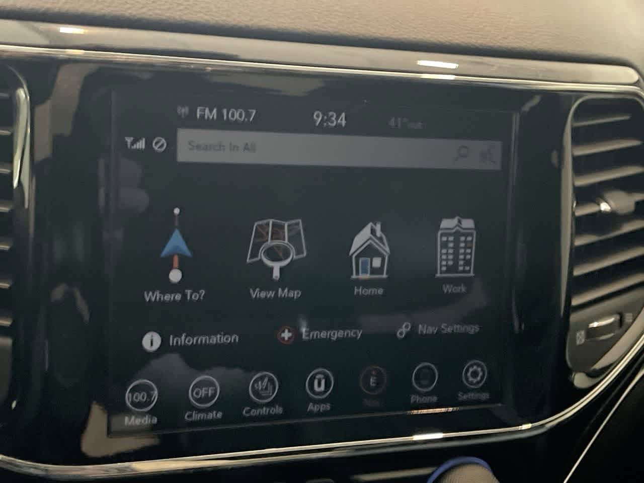 Thumbnail: 2021 Jeep Grand Cherokee - 18