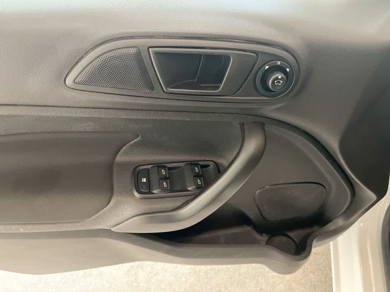 Thumbnail: 2019 Ford Fiesta - 13