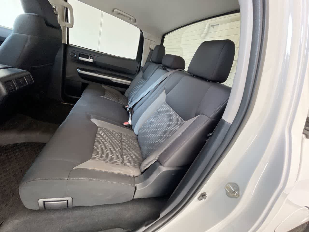 Thumbnail: 2019 Toyota Tundra - 21