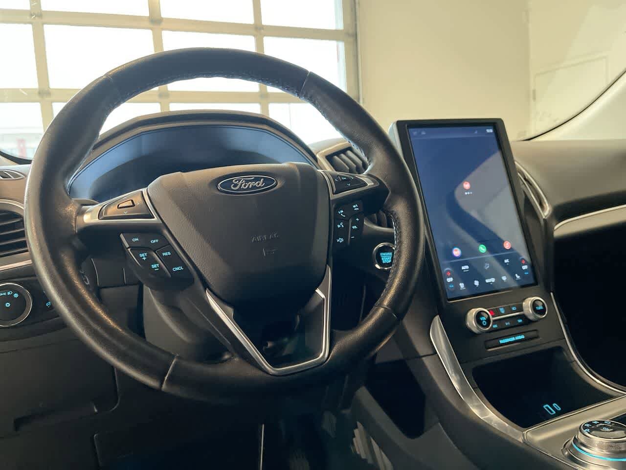 Thumbnail: 2023 Ford Edge - 14