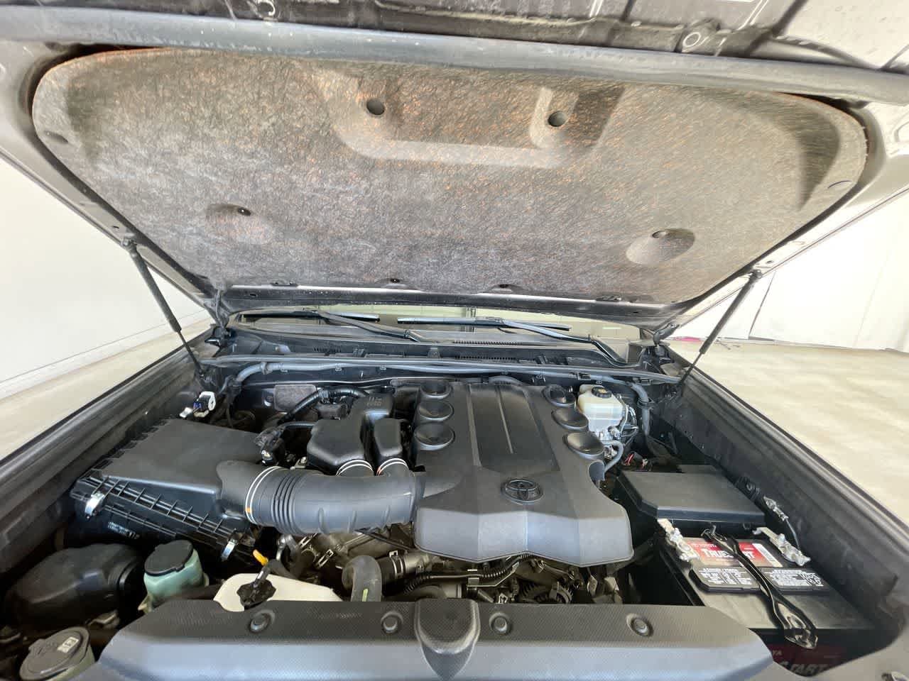 Thumbnail: 2019 Toyota 4Runner - 26