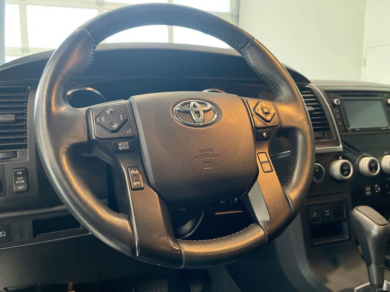 Thumbnail: 2019 Toyota Sequoia - 14