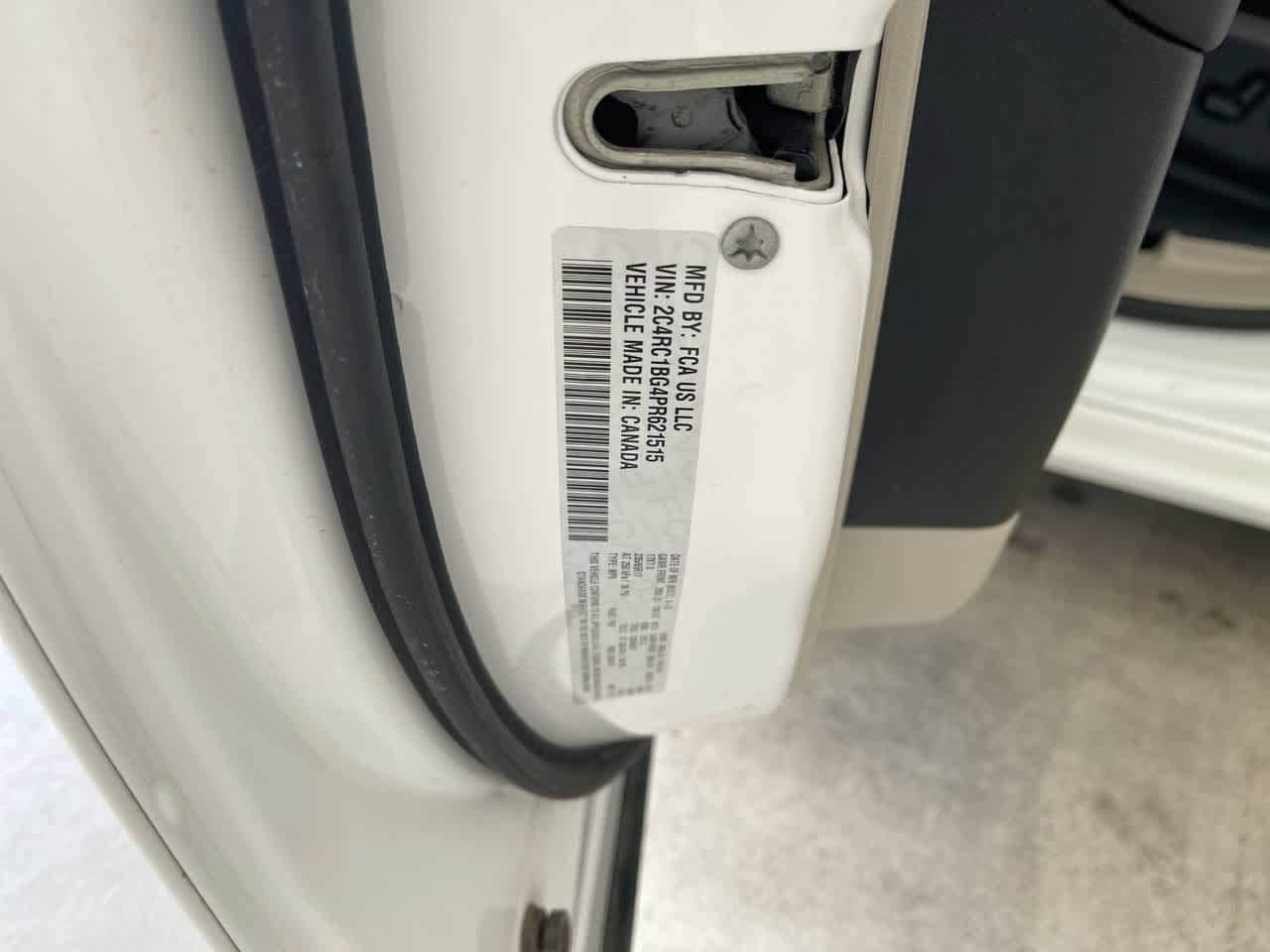 Thumbnail: 2023 Chrysler Pacifica - 27