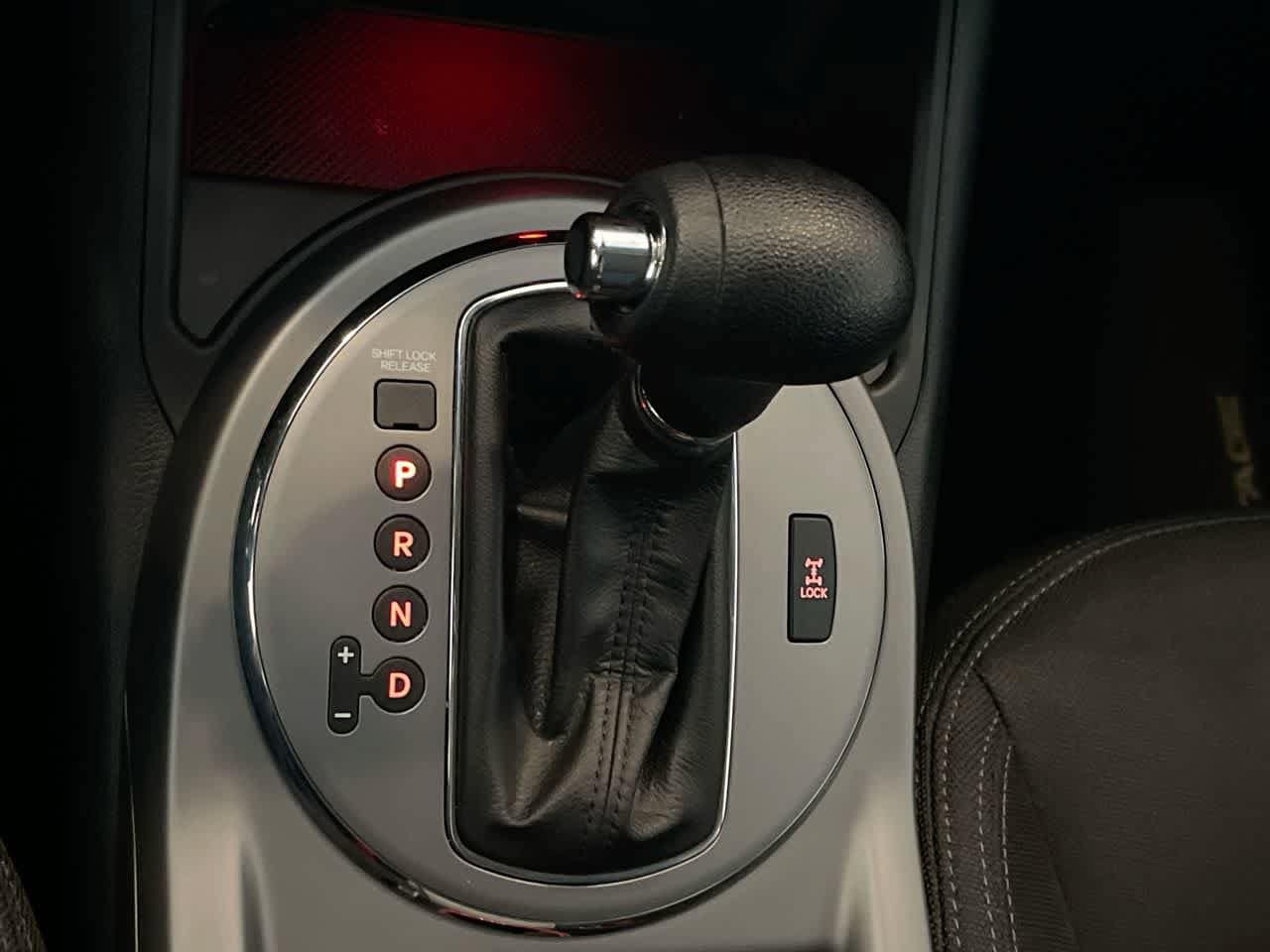 Thumbnail: 2015 Kia Sportage - 19